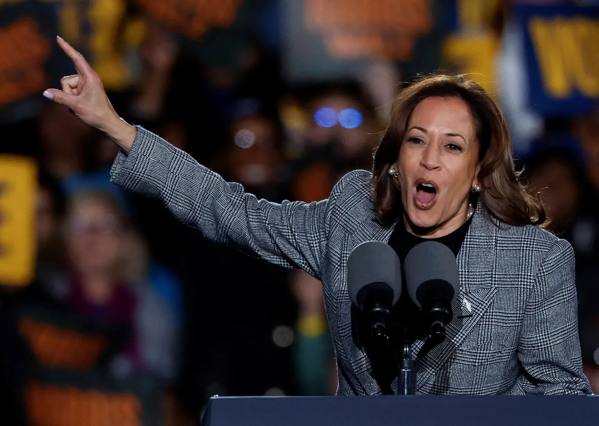 US election: 7 days left – What polls say, what Harris and Trump are up to