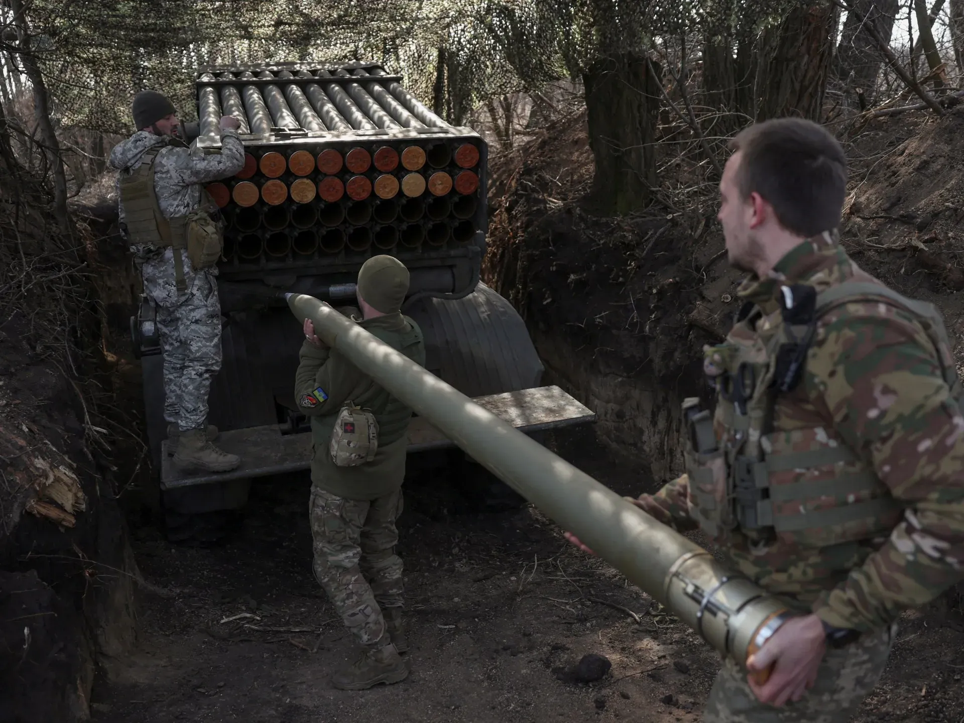 Zelenskyy says Ukraine has ‘low chance’ of survival without US backing