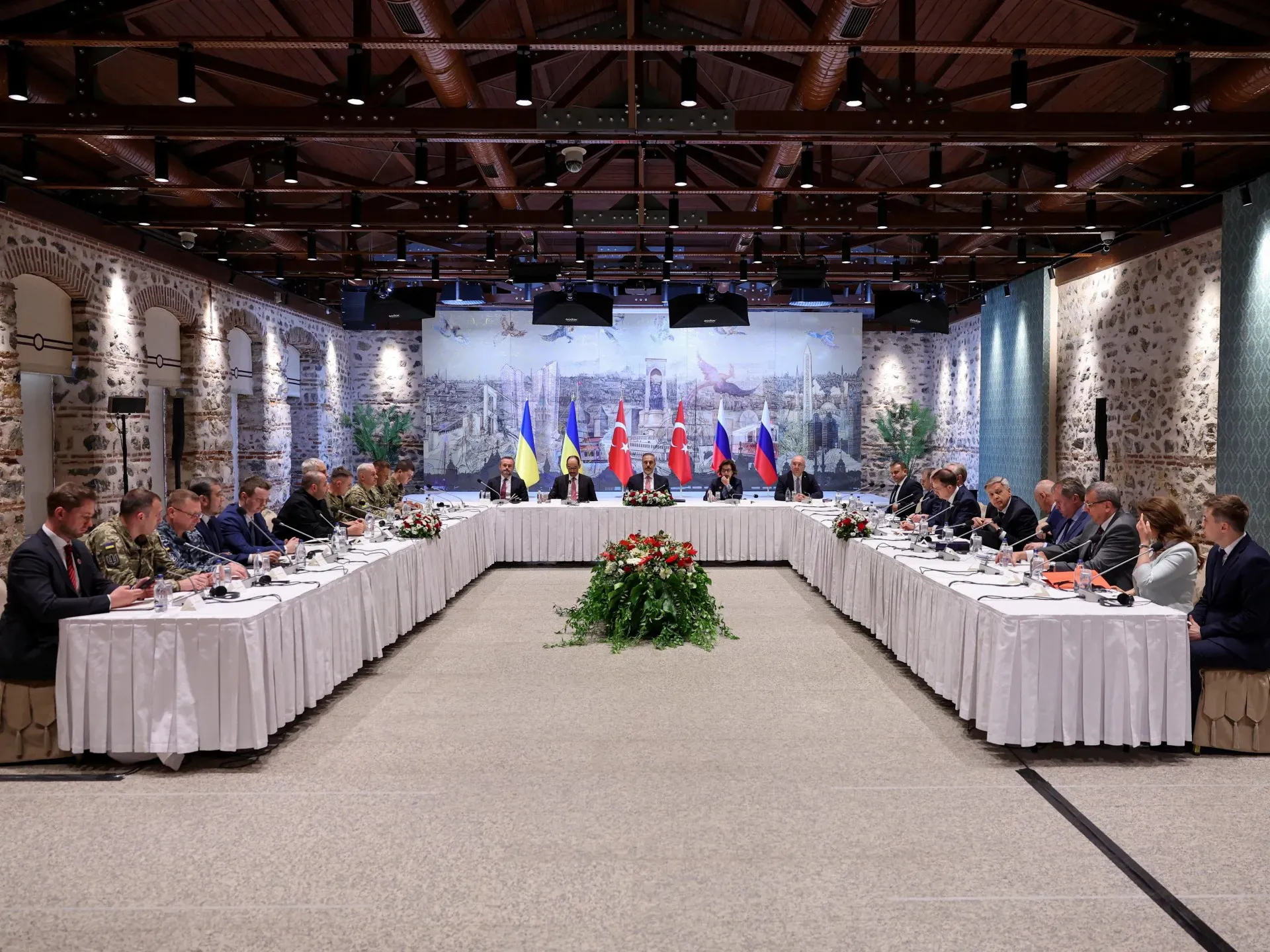 Russia, Ukraine agree prisoner swap as talks end in less than two hours
