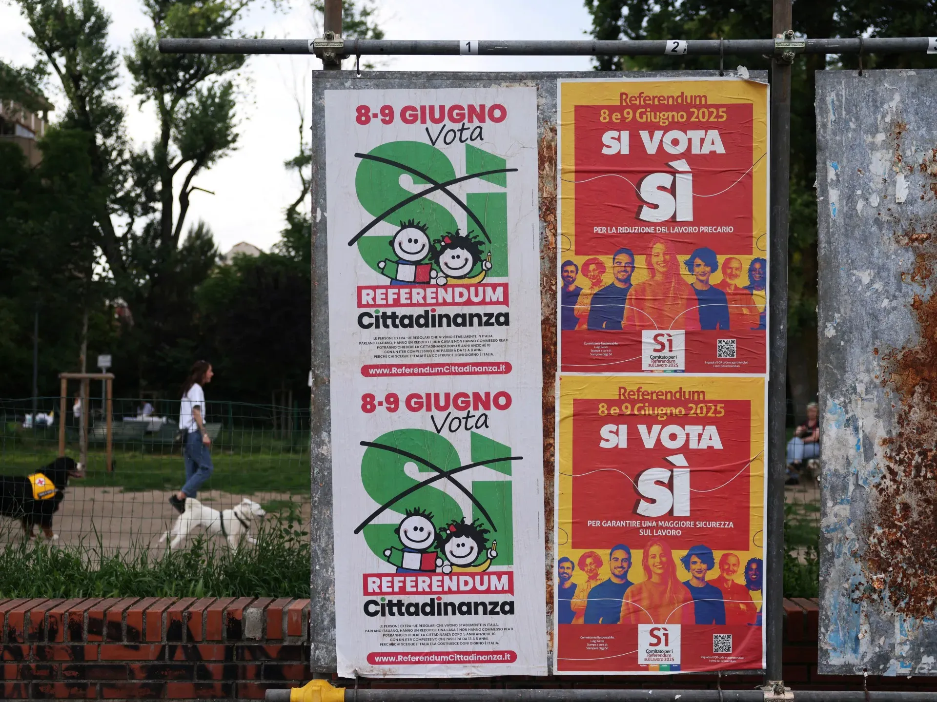 Italy holds referendum on easing citizenship rules