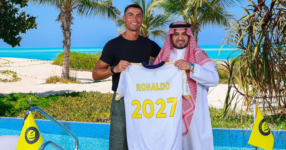 Cristiano Ronaldo signs new contract at Al Nassr until 2027