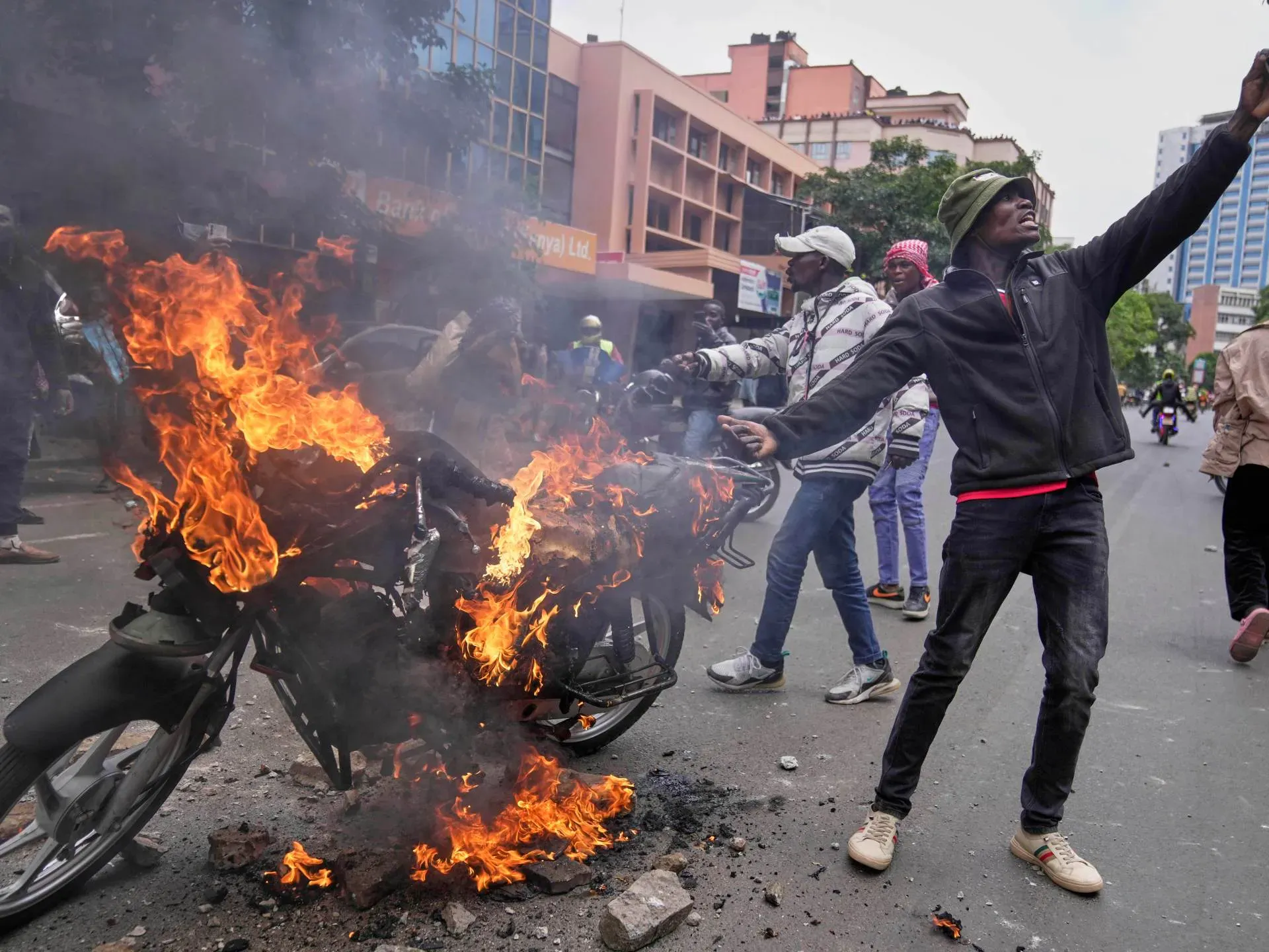 One killed in clashes as Kenyans protest death of blogger in police custody