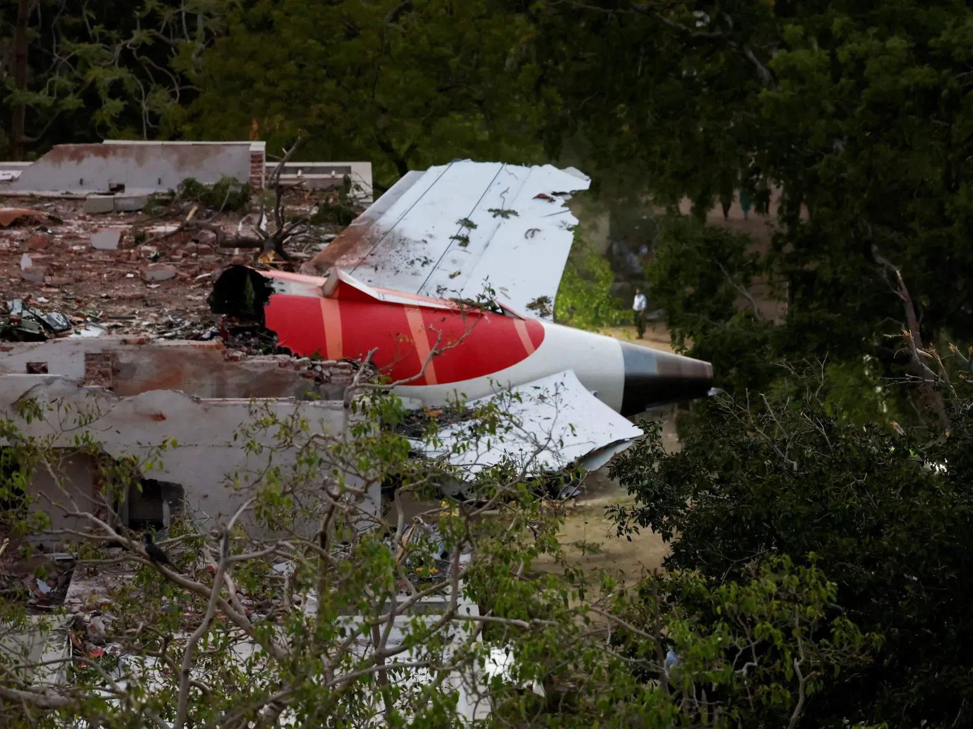 India orders airlines to inspect Boeing fuel switches after Air India crash