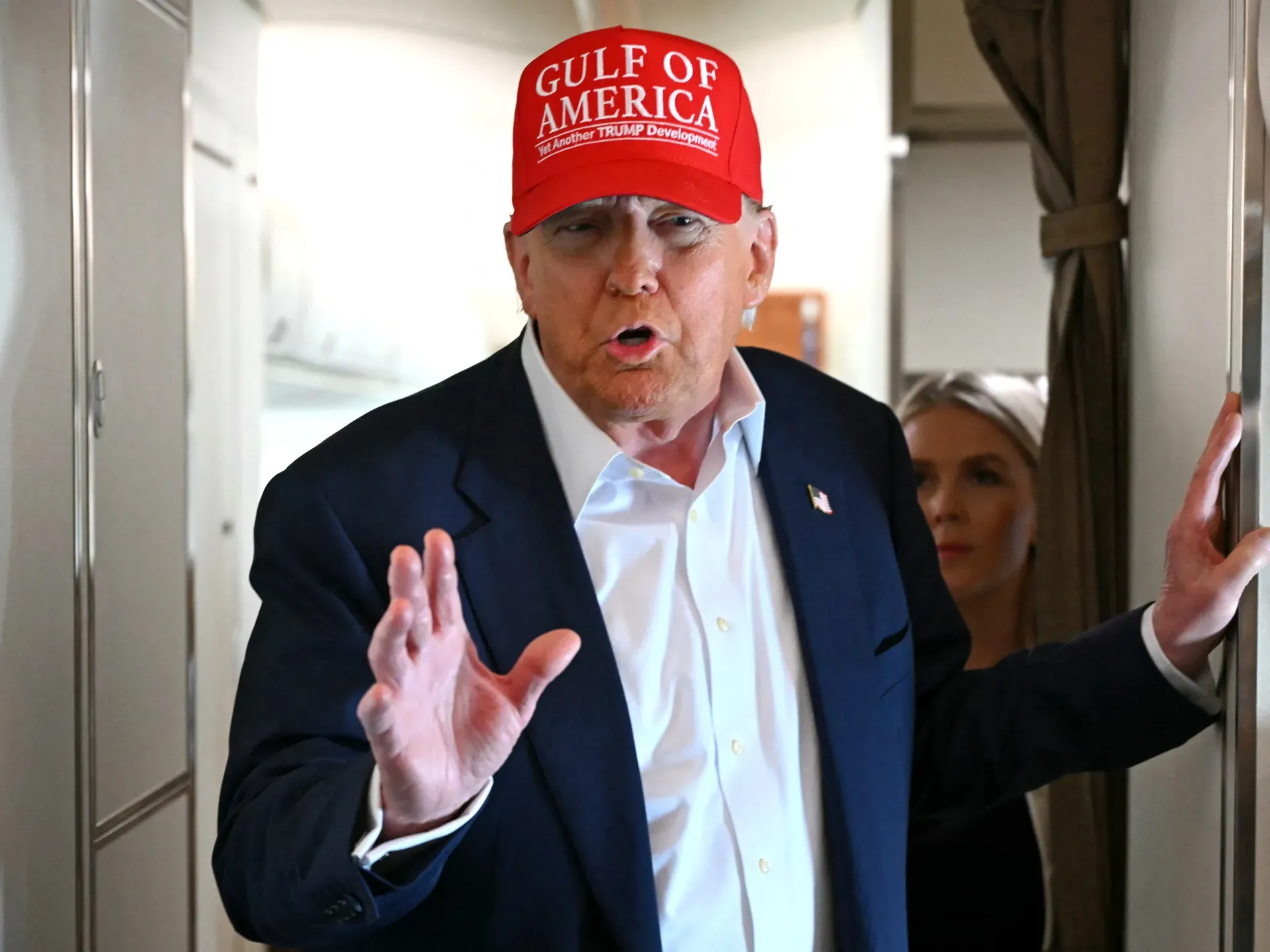 Can Trump strip Musk and Mamdani of their US citizenship?