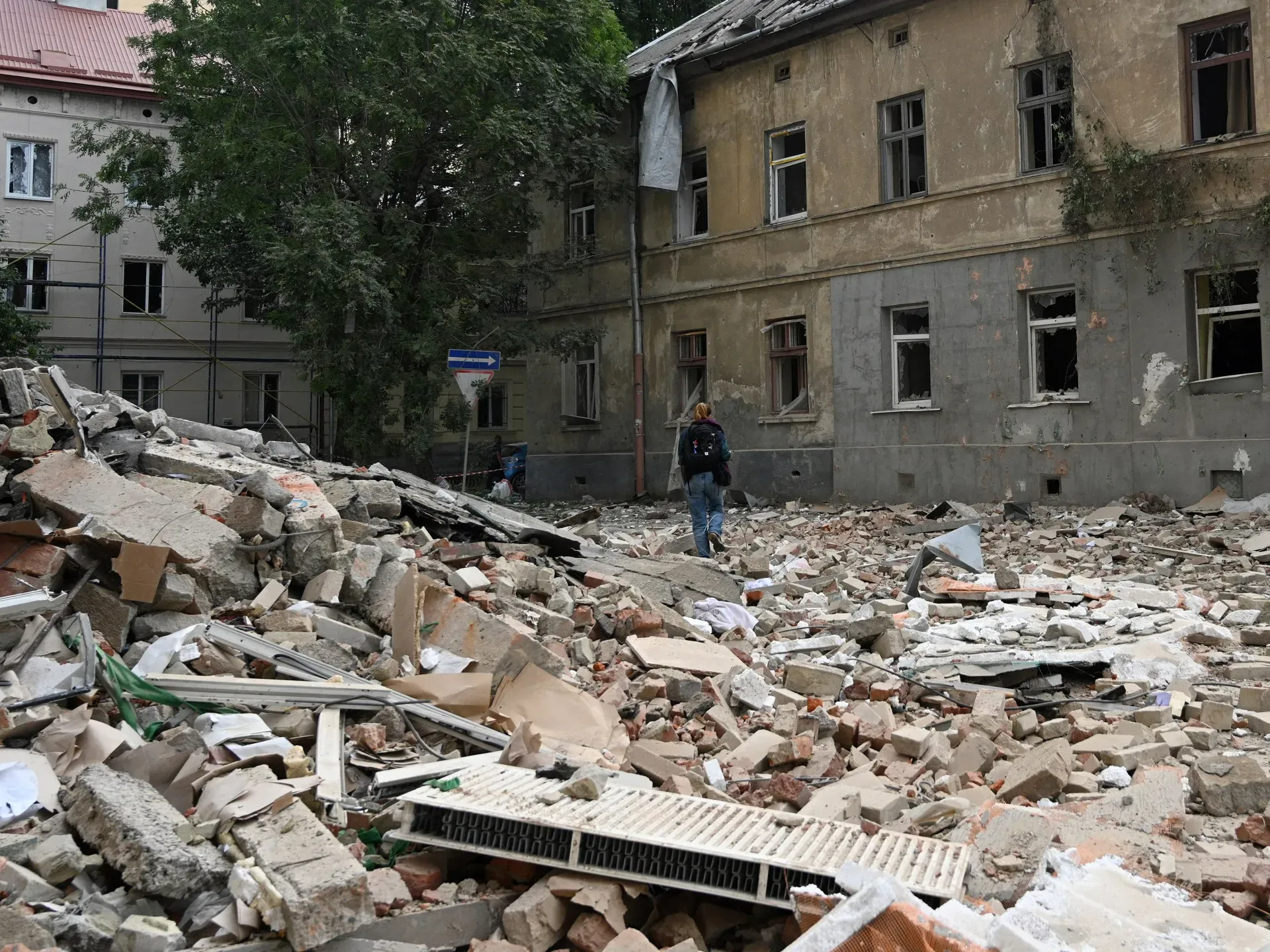 Russian drone and missile attack on Ukraine kills one, wounds 15