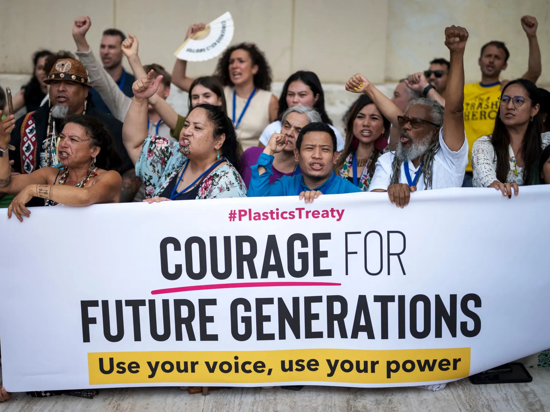 No agreement in sight as UN plastic pollution treaty talks enter final day