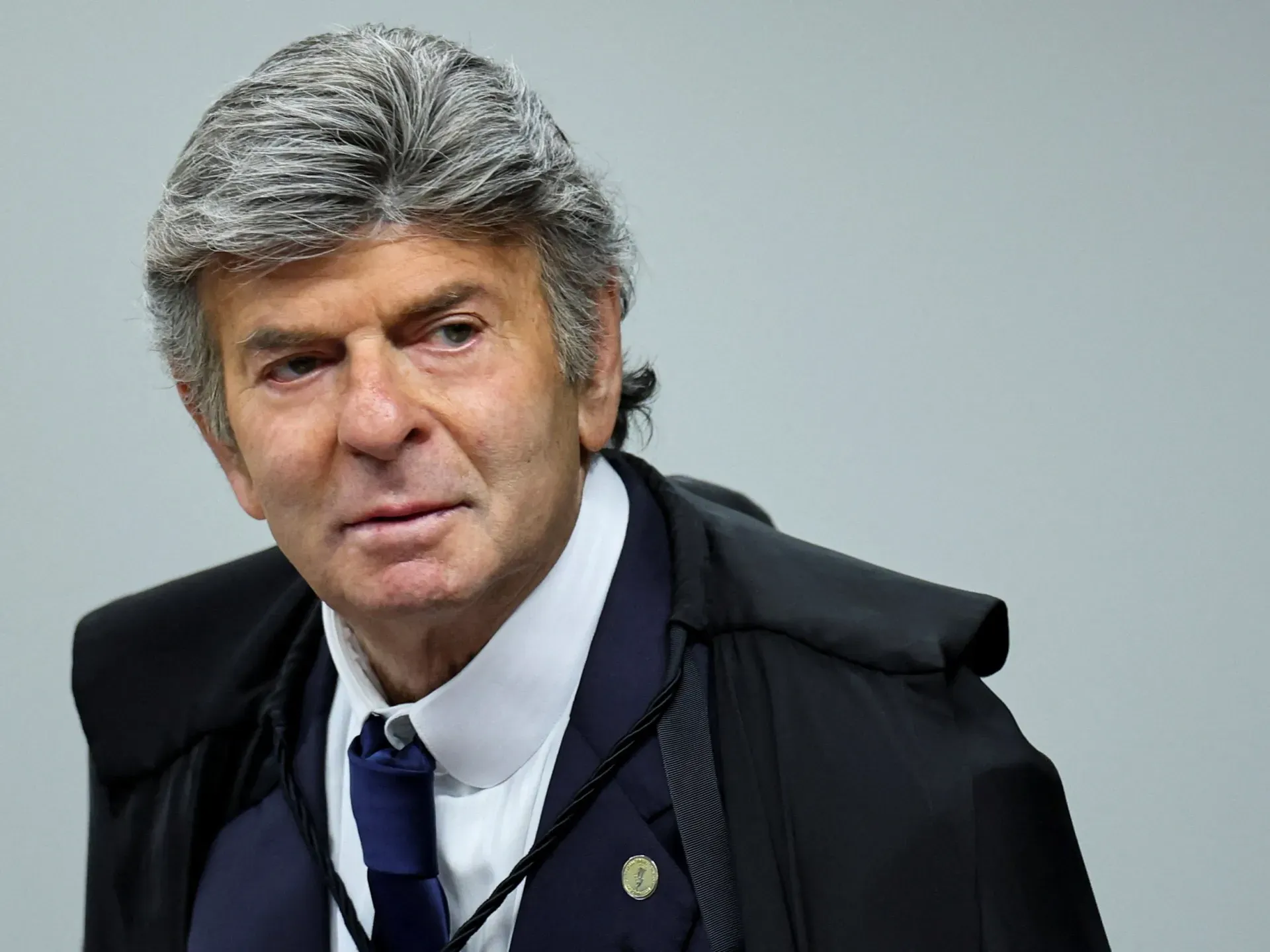 Breaking from colleagues, judge votes for annulment in Bolsonaro trial