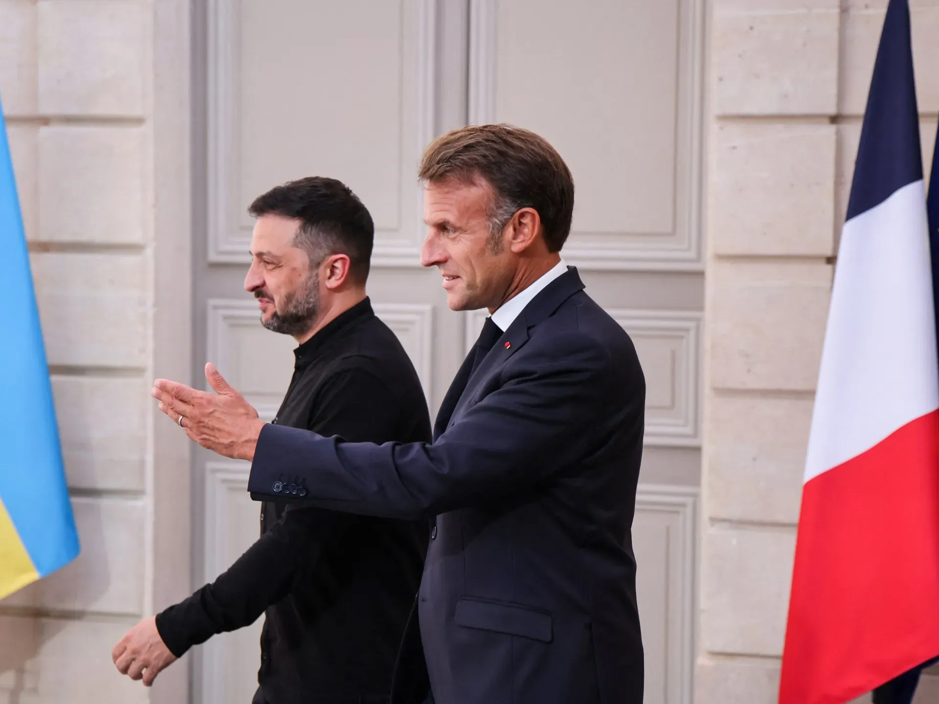 What guarantees has Macron’s ‘coalition of the willing’ promised Ukraine?