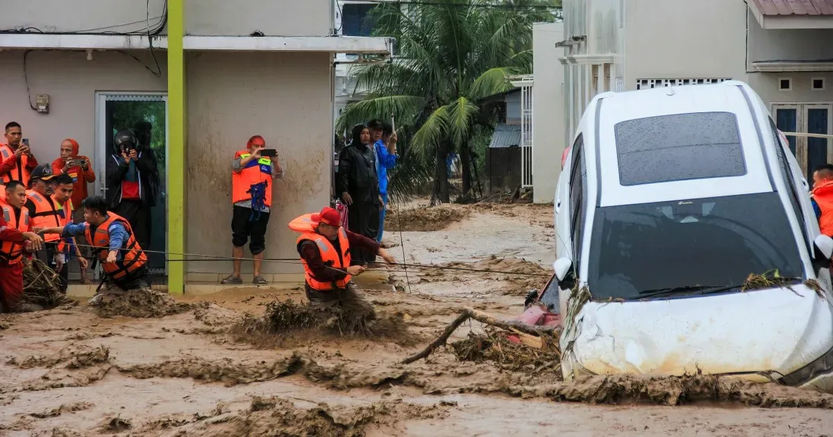 Indonesia races to evacuate Sumatra residents as flood deaths soar to 34